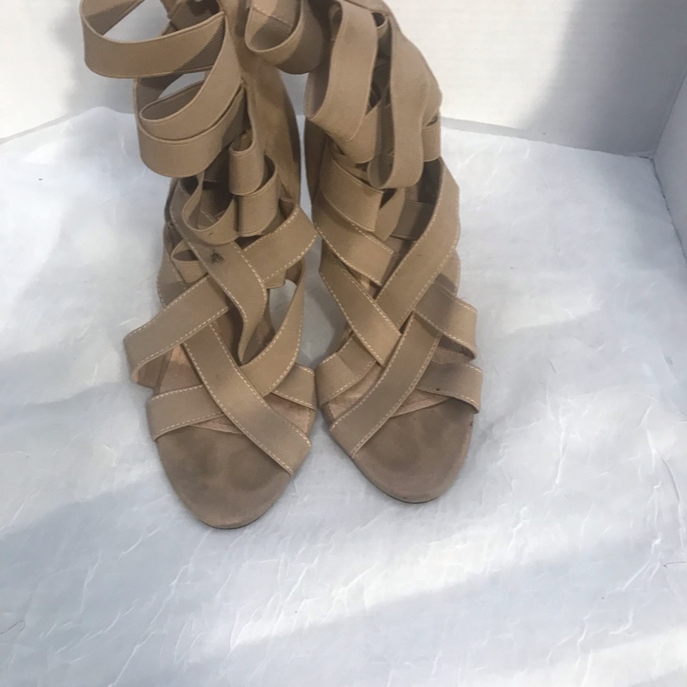 Size 8 gladiator Womens heels